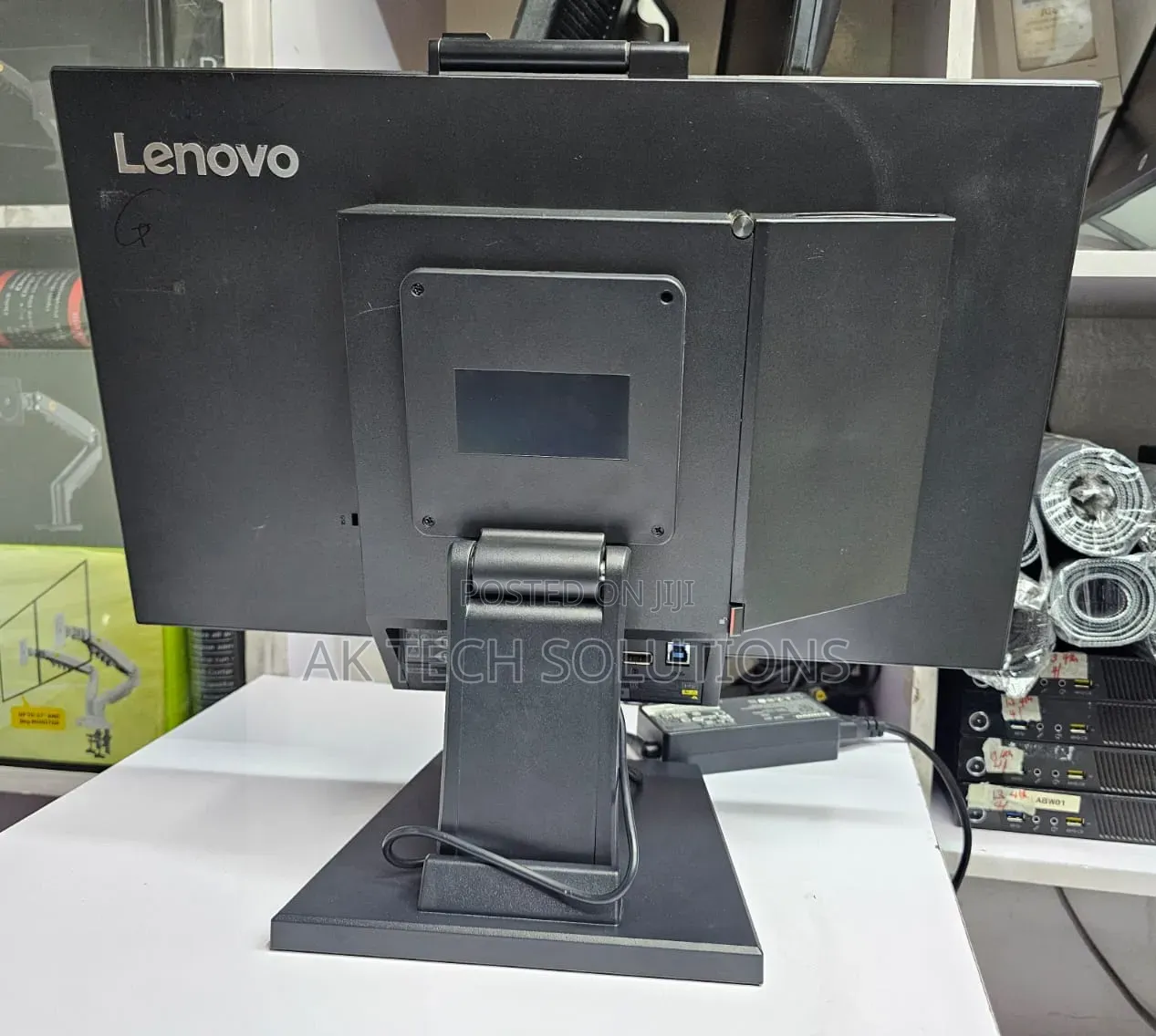 Desktop Computer Lenovo 4GB Intel Core i3 SSD 128GB