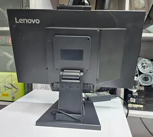 Desktop Computer Lenovo 4GB Intel Core i3 SSD 128GB