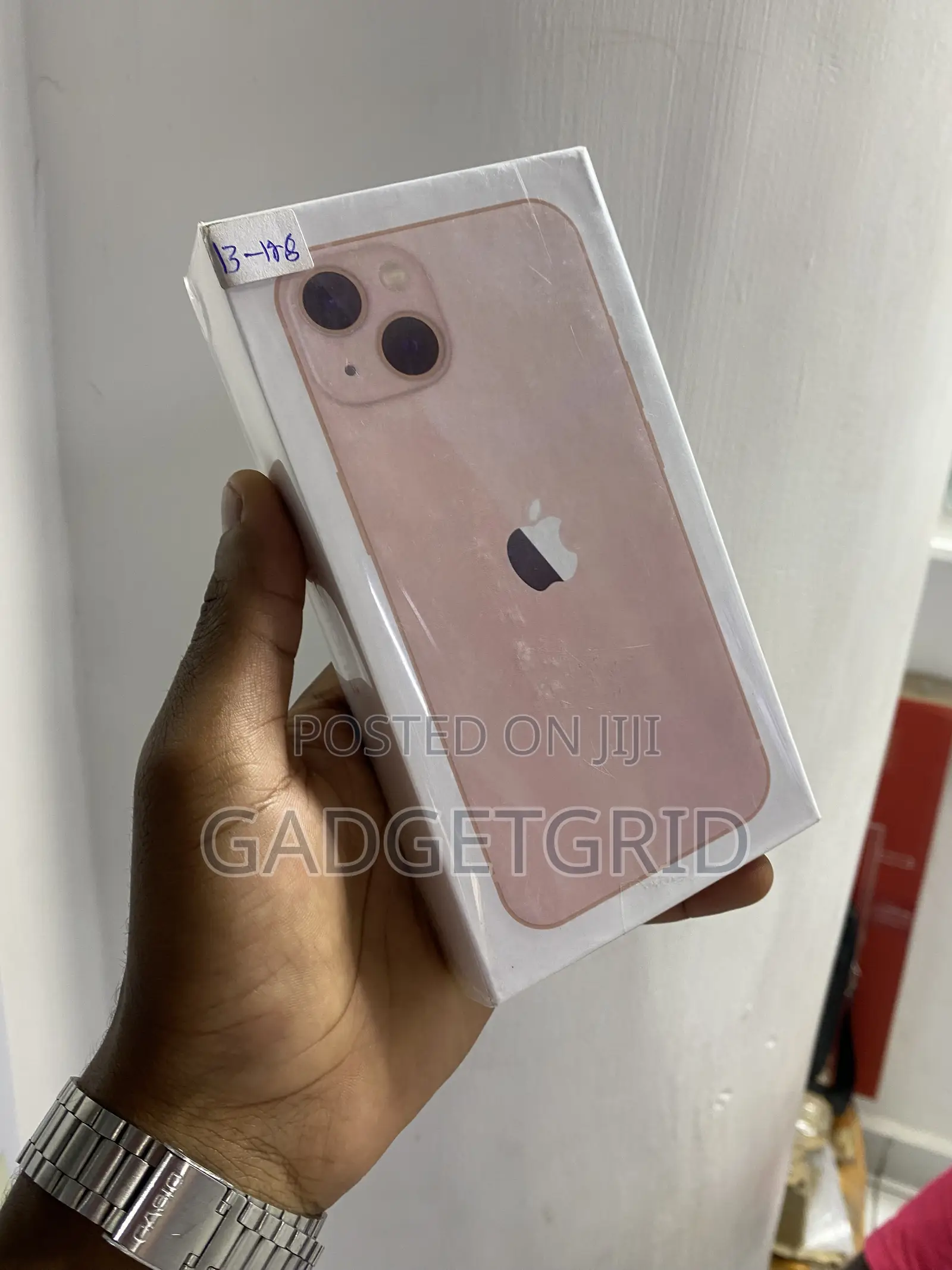 Apple iPhone 13 128 GB Pink