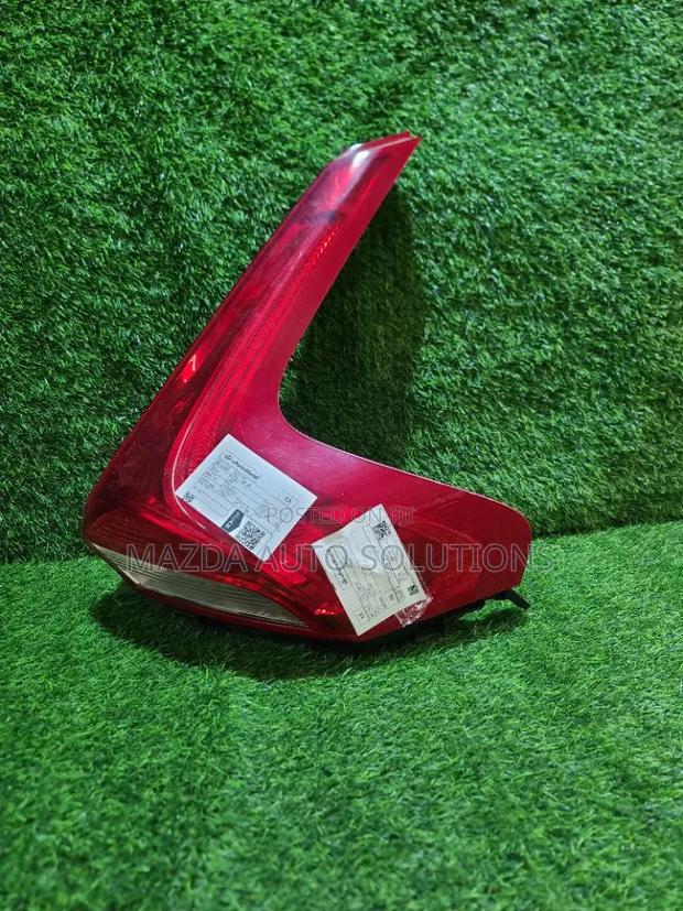 VOlVO V40 Tailights 2013 -2017