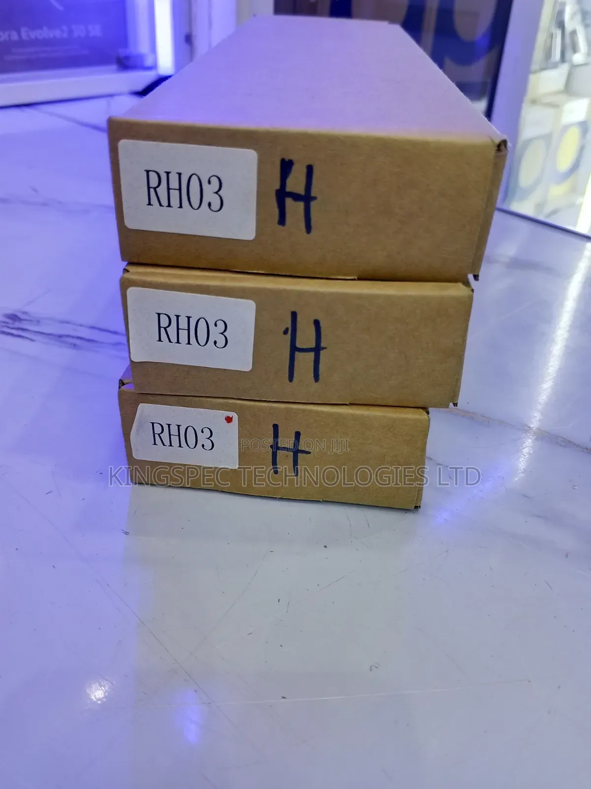 Original HP RH03XL Battery