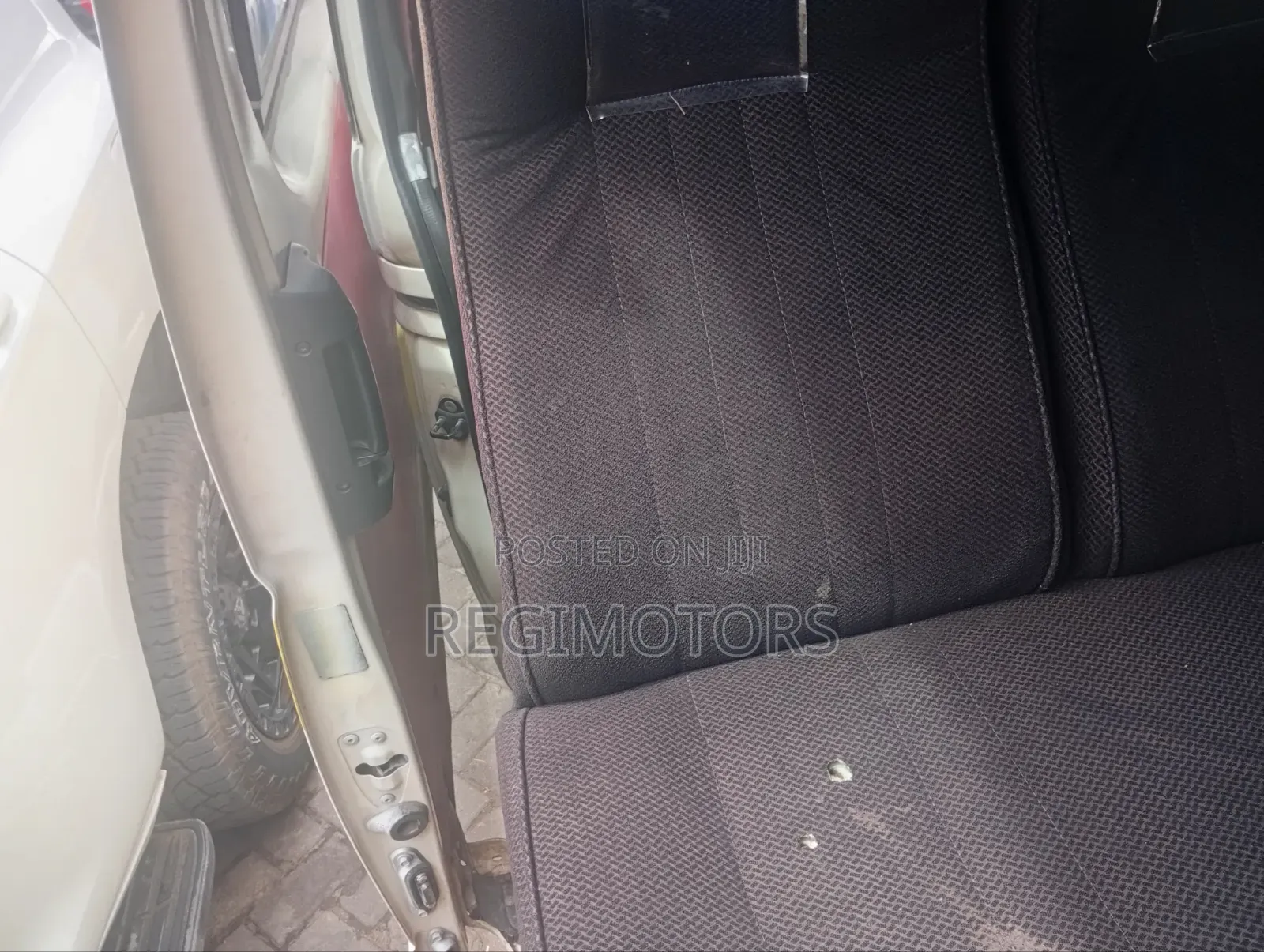 Toyota HiAce 2015 White