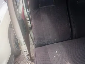 Toyota HiAce 2015 White