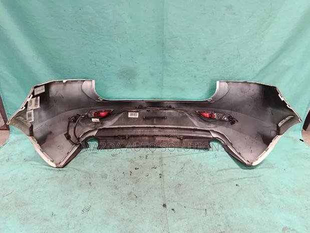 Volvo V40 Rear Bumper - thumbnail 2
