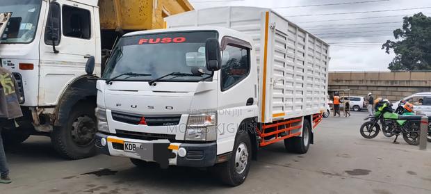 2014 Mitsubishi Canter 4D35 - thumbnail 2
