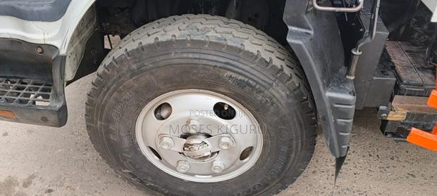 2014 Mitsubishi Canter 4D35 - thumbnail 4