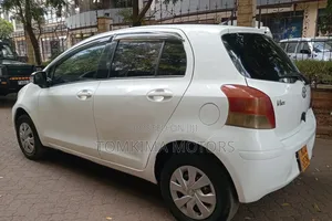Toyota Vitz 2011 White