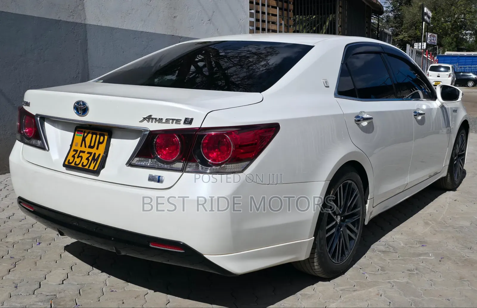 Toyota Crown 2017 White
