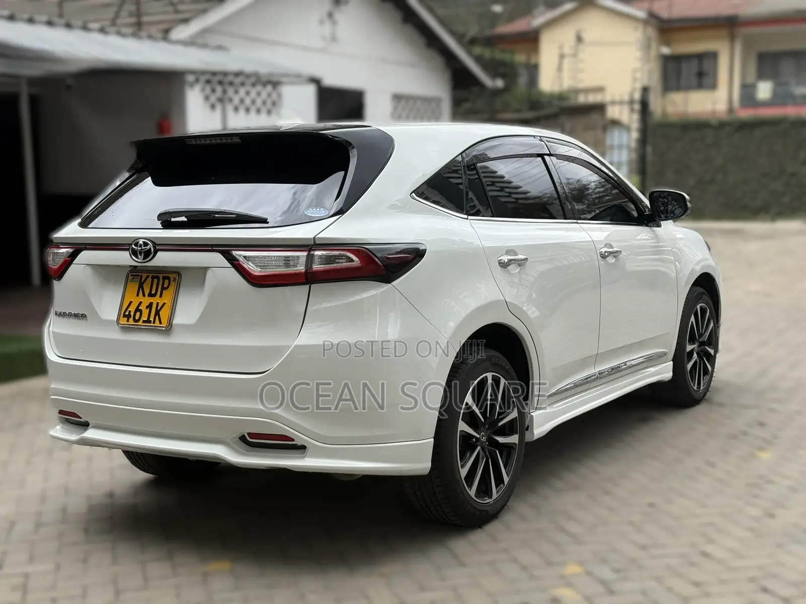 Toyota Harrier 2018 White