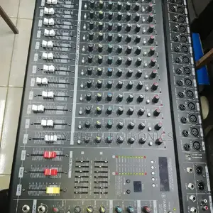3 Max Max 16CH Mixer With Amplifier DSP Effects, MP3 Player, USB, BT