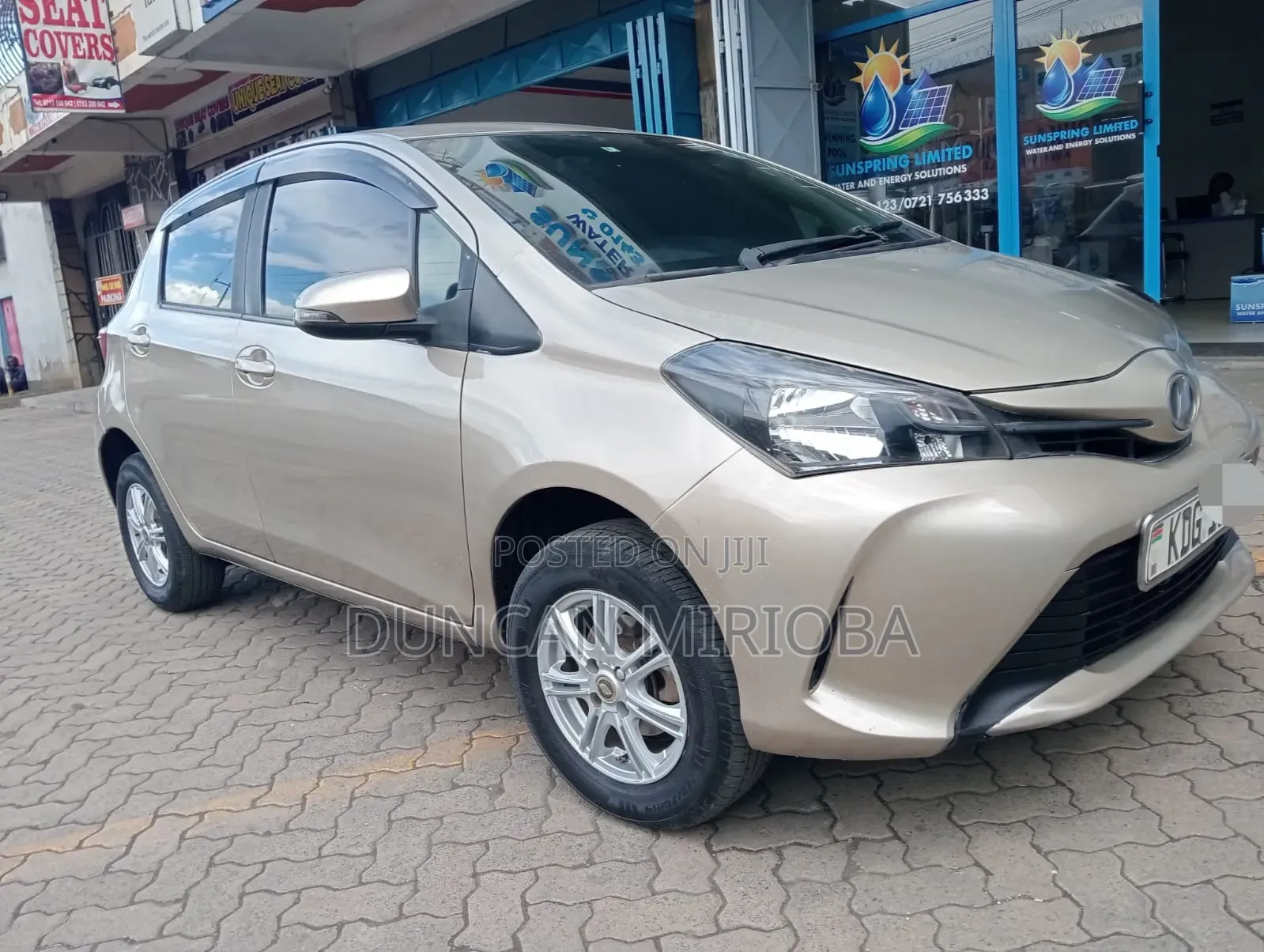 Toyota Vitz 2014 Gold