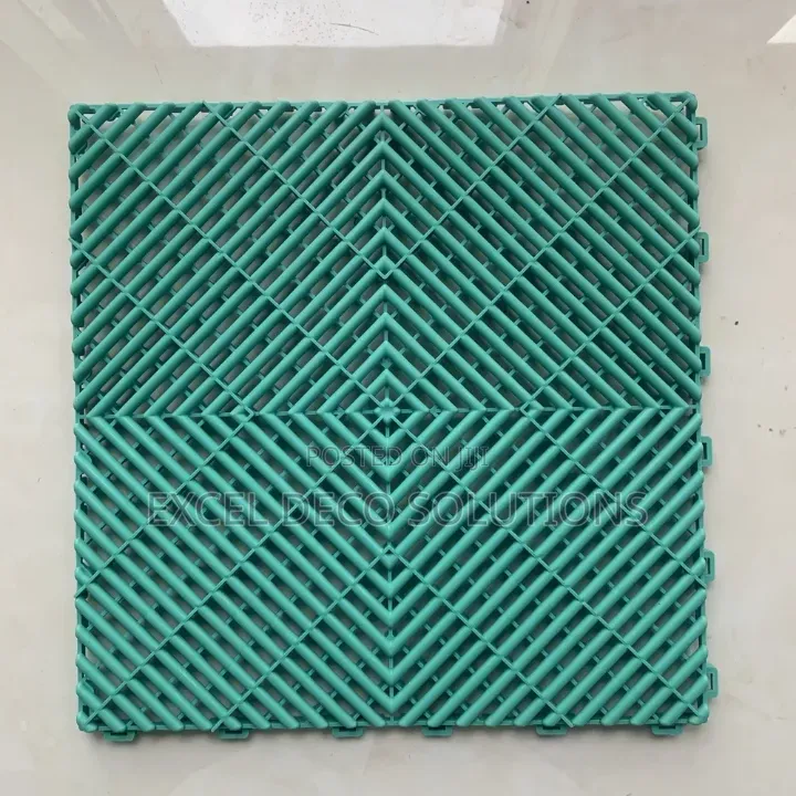 Premium Garage Flooring Tiles 40x40cm Open Drainage