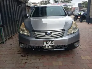 Subaru Outback 2.5i 2011 Silver