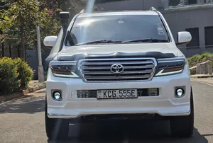 Toyota Land Cruiser 2008 White