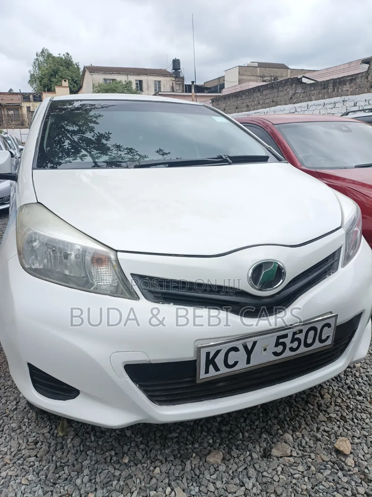 Toyota Vitz 2013 White