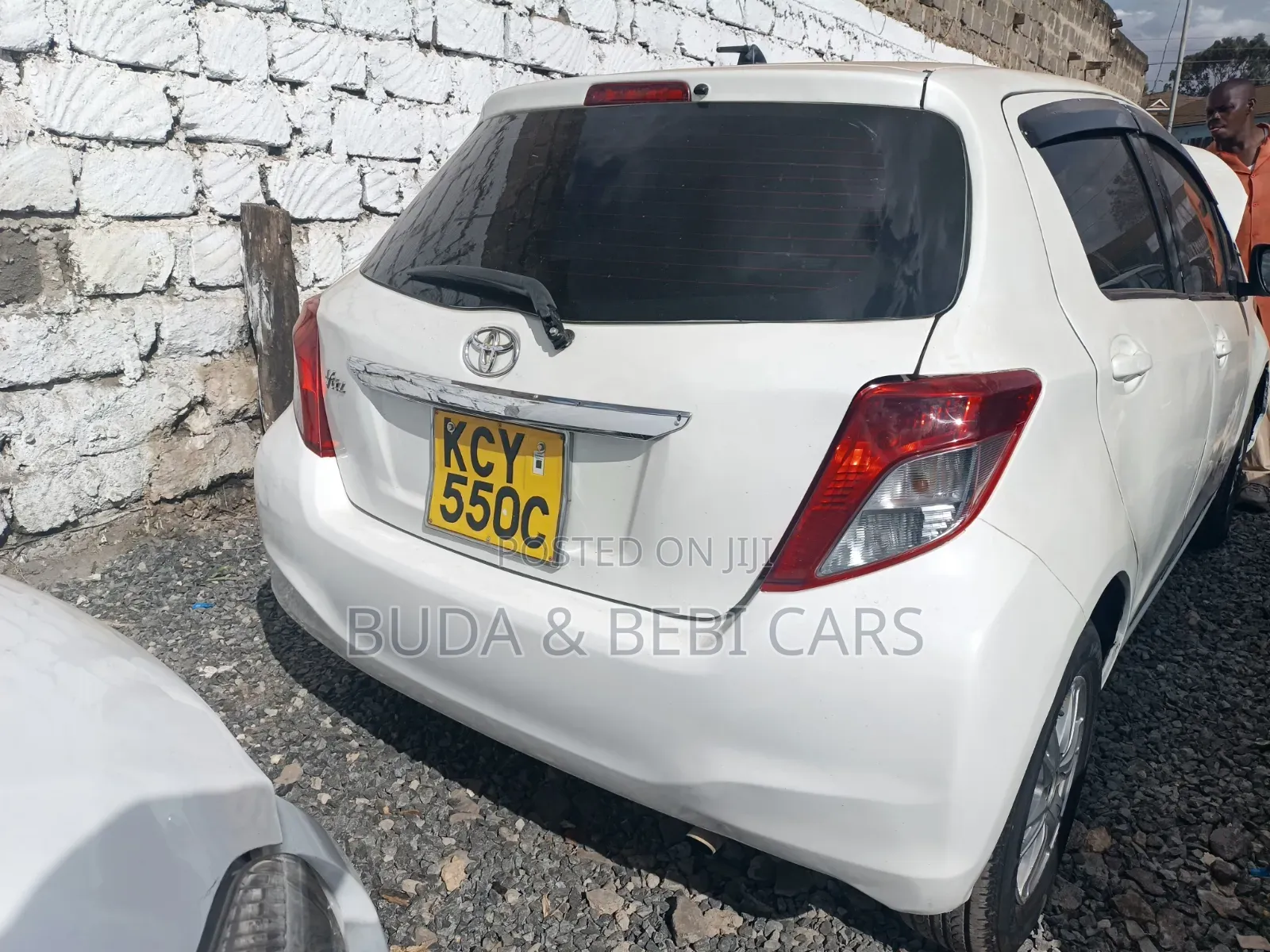 Toyota Vitz 2013 White