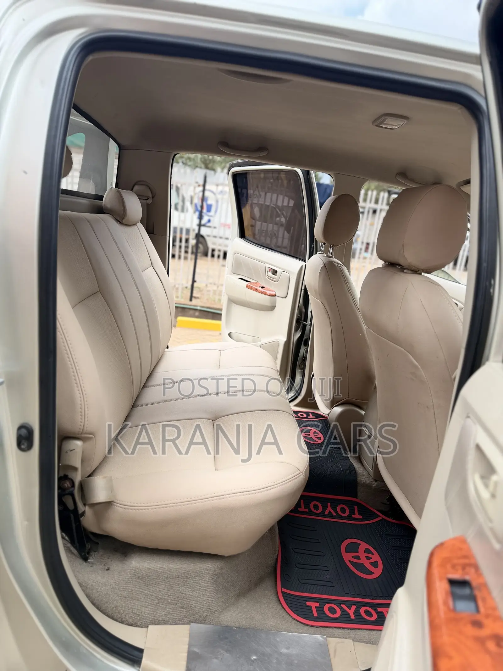 Toyota Hilux 2008 Silver