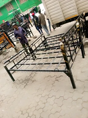 Modern 4x 6 Metallic Bed. Twin Framed Metallic Bond