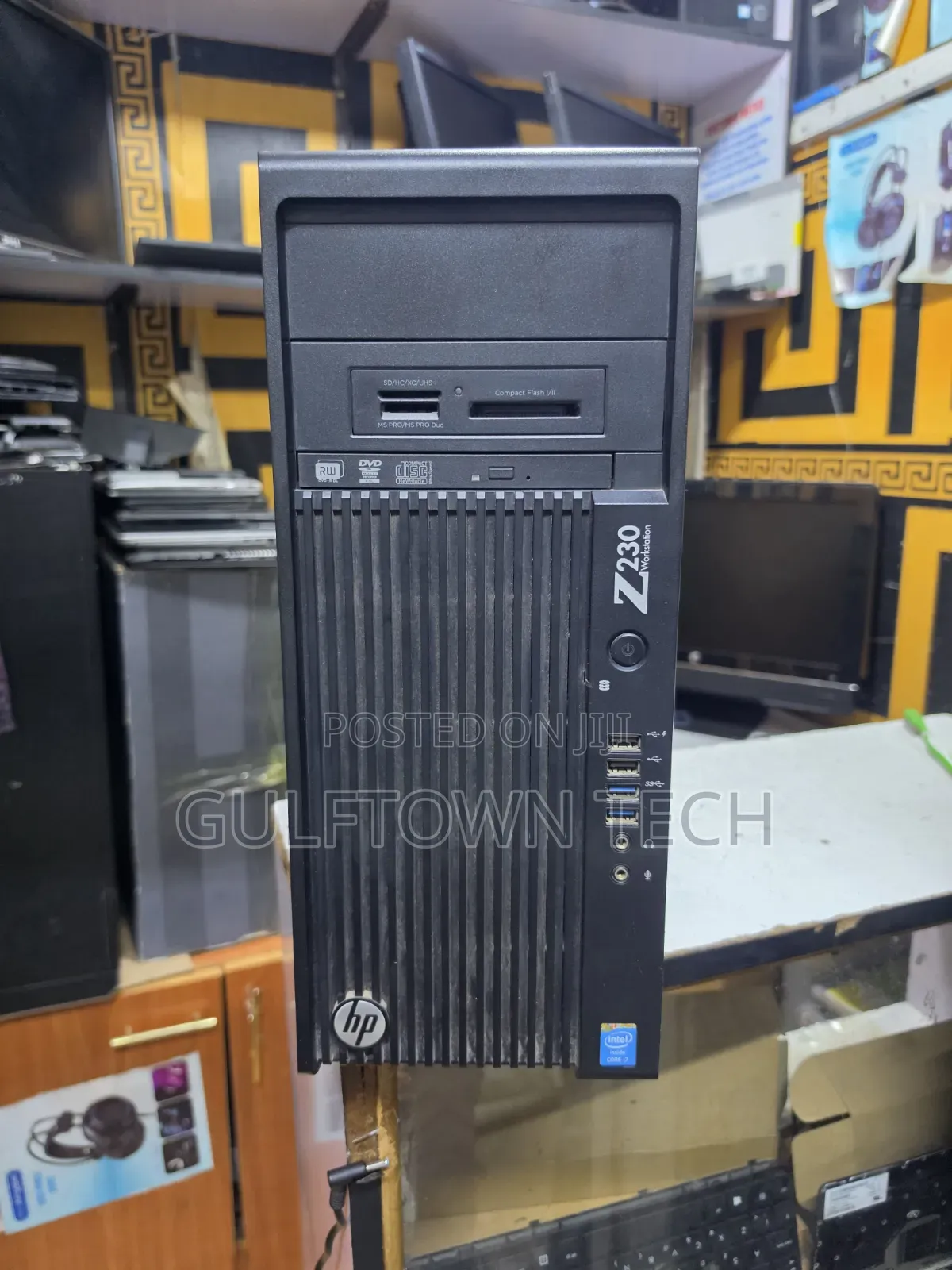 Desktop Computer HP Z230 8GB Intel Core i7 HDD 500GB