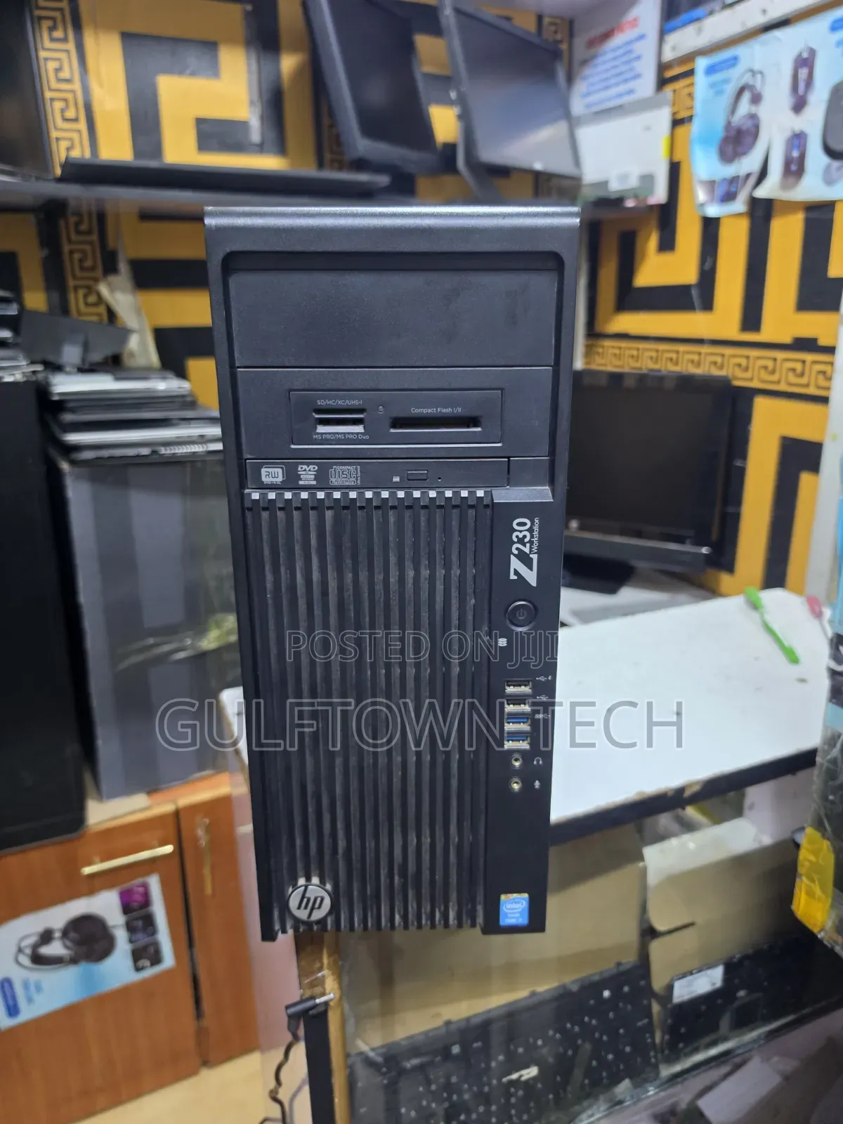 Desktop Computer HP Z230 8GB Intel Core i7 HDD 500GB