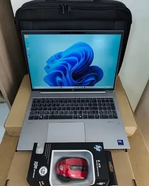 Laptop HP 16GB Intel Core Ultra 7 SSD 512GB