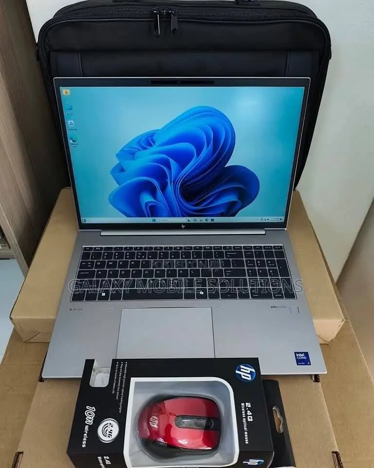 Laptop HP 16GB Intel Core Ultra 7 SSD 512GB