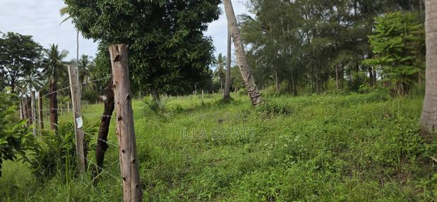 A Rare 1,450sqm Coastal Sanctuary Prime Plot - thumbnail 2