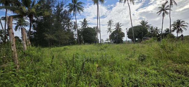 A Rare 1,450sqm Coastal Sanctuary Prime Plot - thumbnail 4