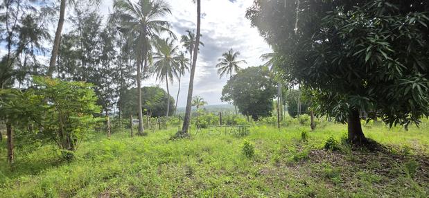 A Rare 1,450sqm Coastal Sanctuary Prime Plot - thumbnail 5