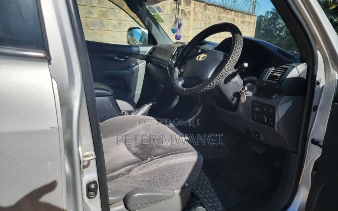 Toyota Land Cruiser Prado 2008 Silver