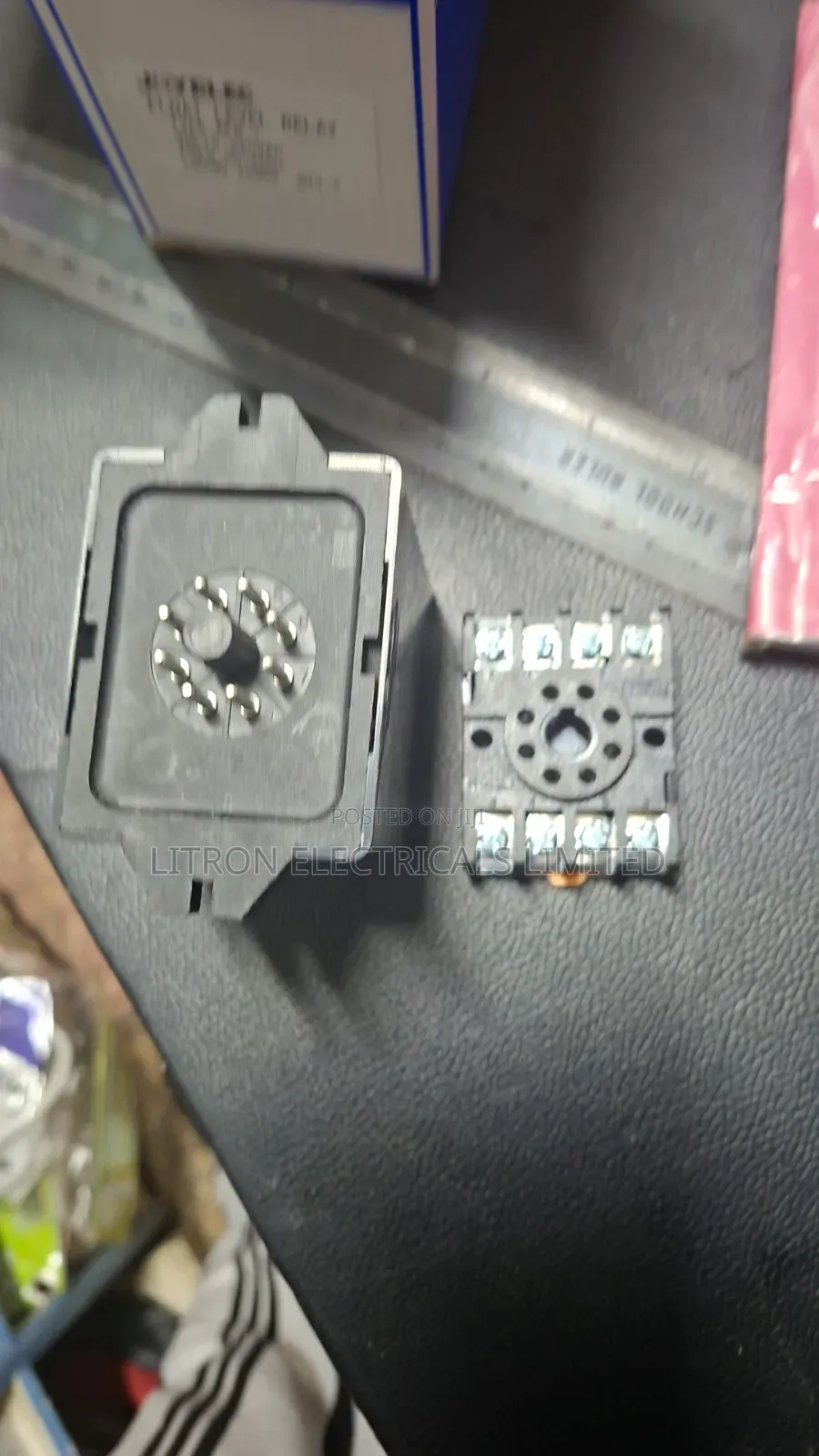 Floutlets Relay 8pin