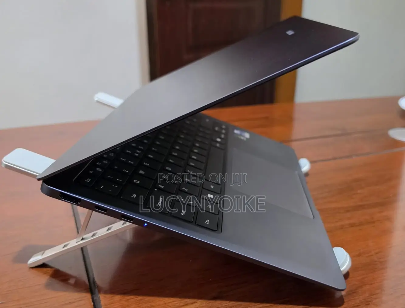 New Laptop Samsung Galaxy Book6 32GB Intel Core i7 SSD 512GB