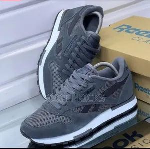 Reebok Classic Utility Men Sneakers