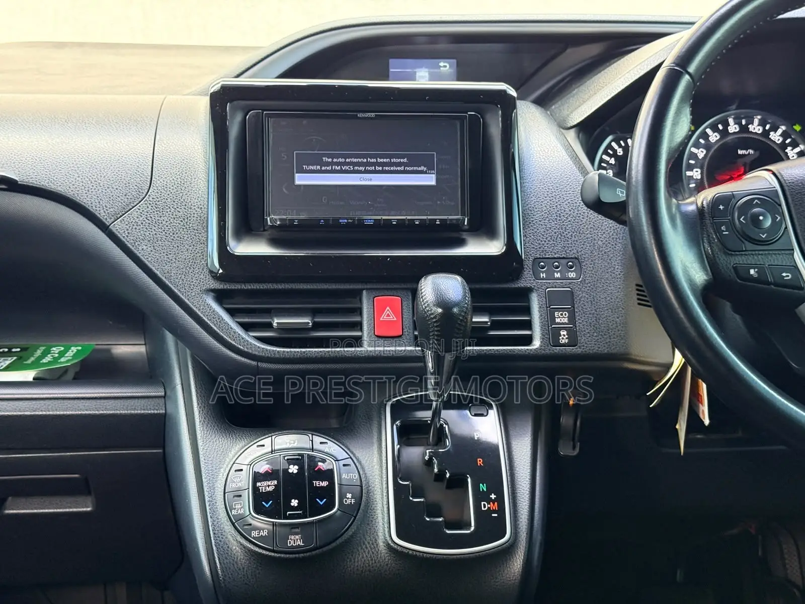 Toyota Voxy 2016 Black