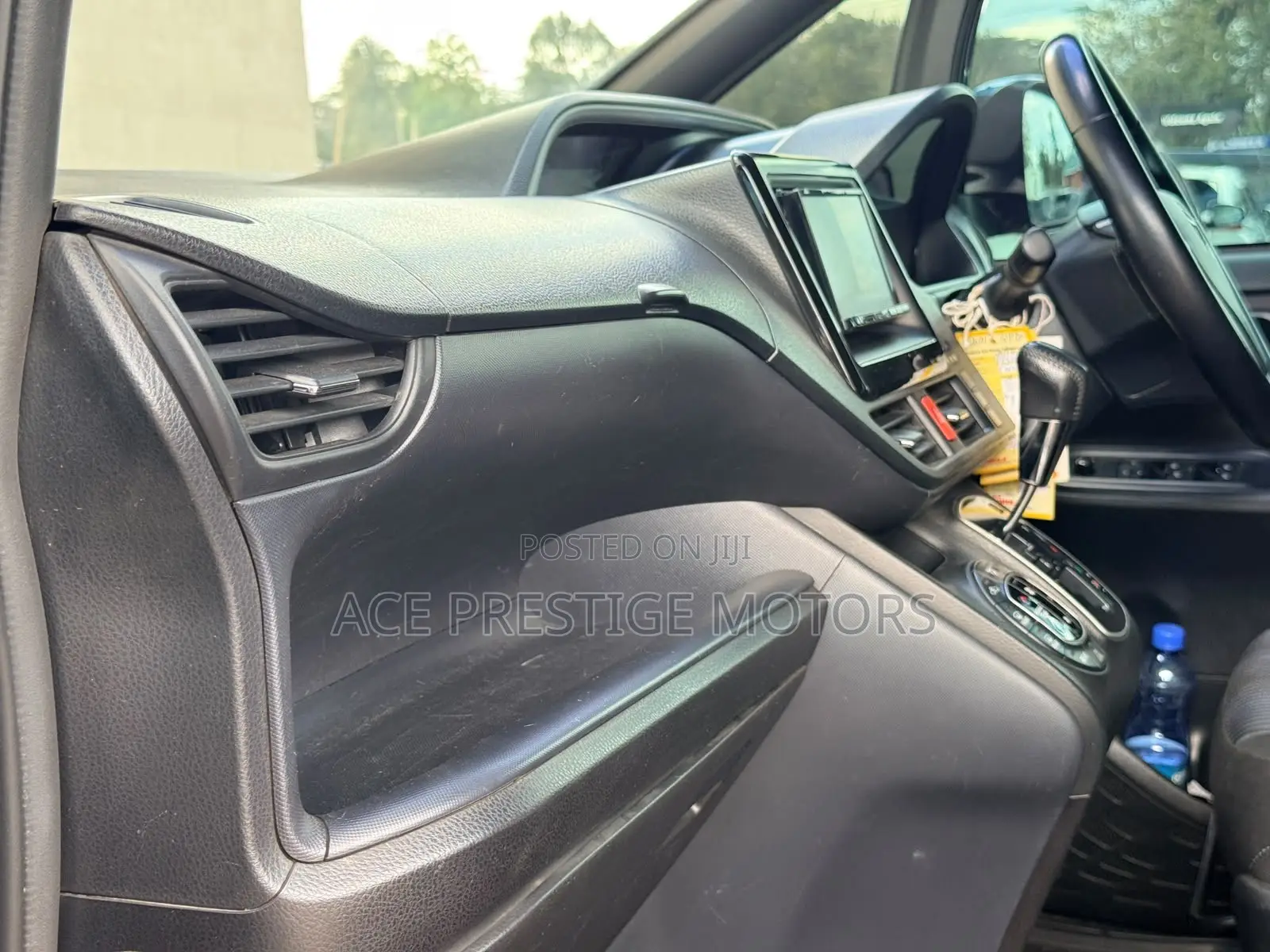 Toyota Voxy 2016 Black