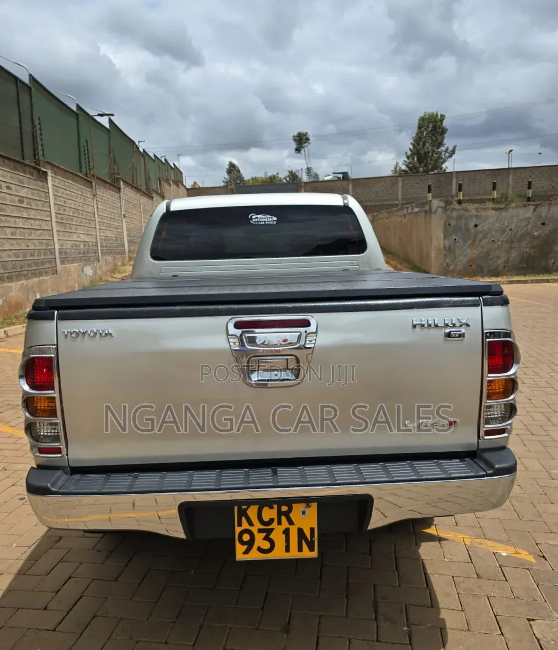 Toyota Hilux 2011 Silver