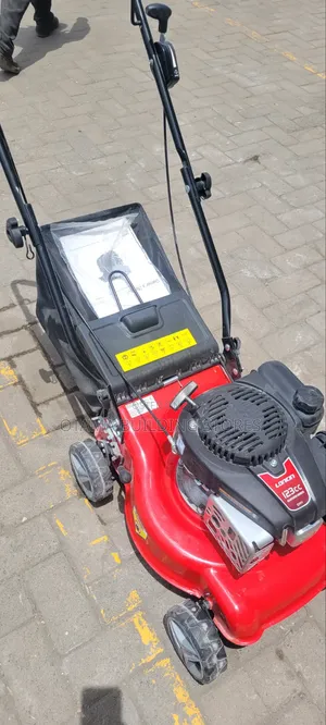 Petrol Lawn Grass Cutter
