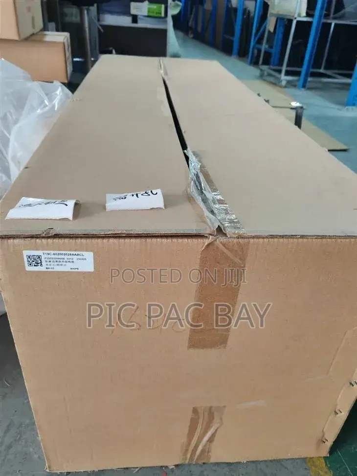 Carton Boxes Available <1m*50*40cm>