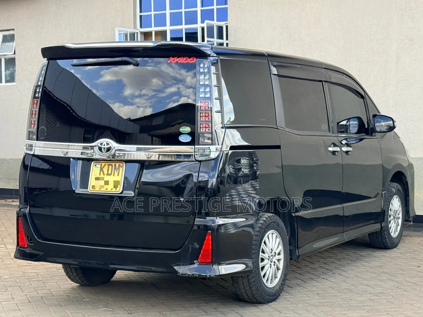 Toyota Voxy 2016 Black