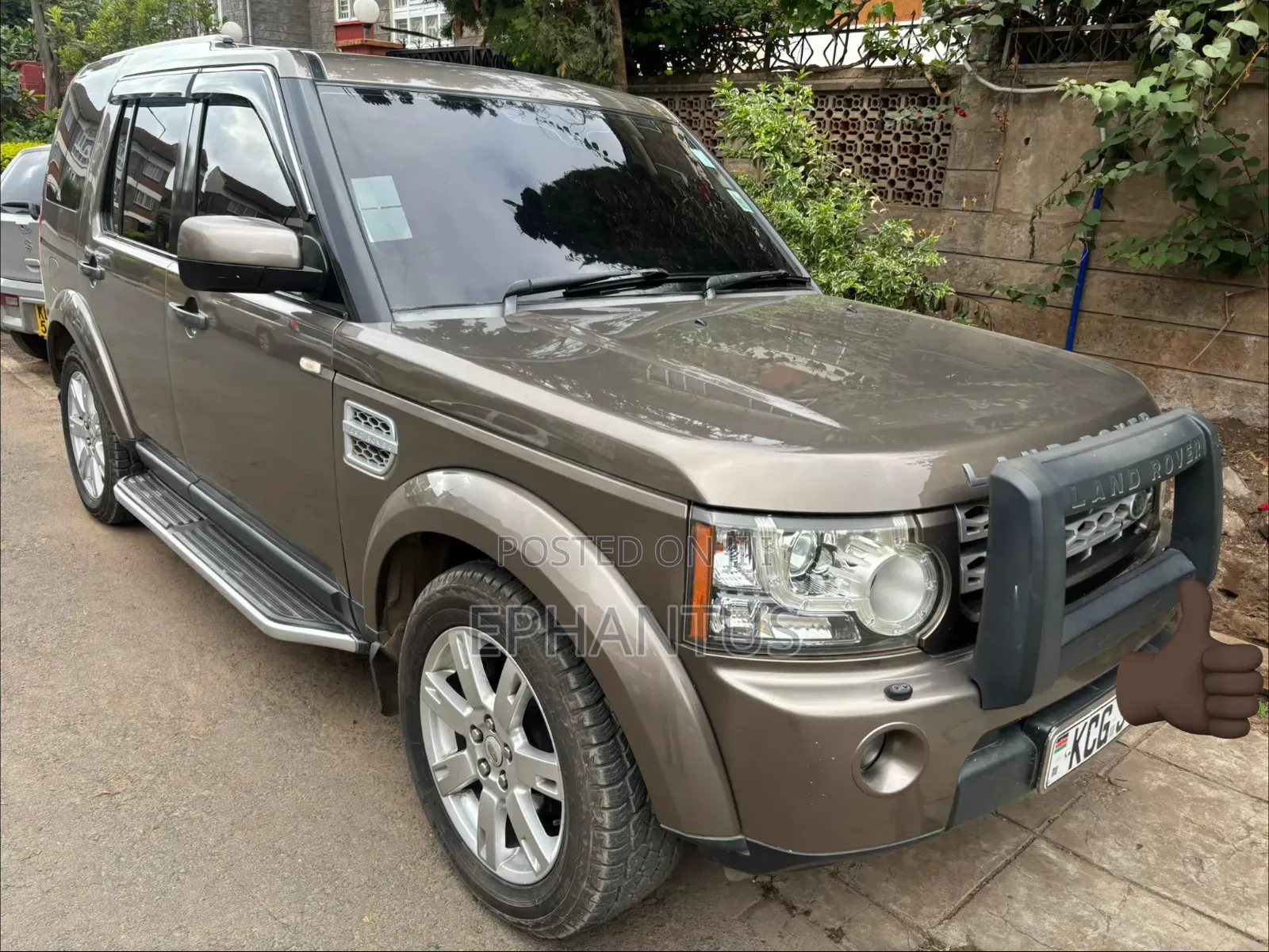Land Rover Discovery 2012 Brown