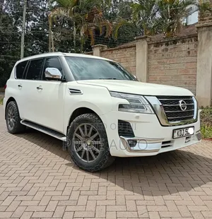 Nissan Patrol 2013 White
