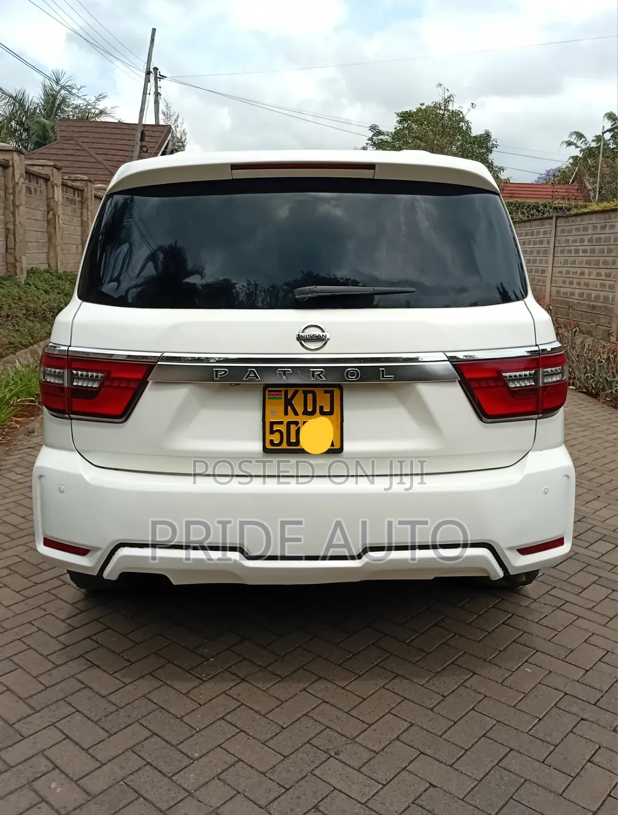 Nissan Patrol 2013 White