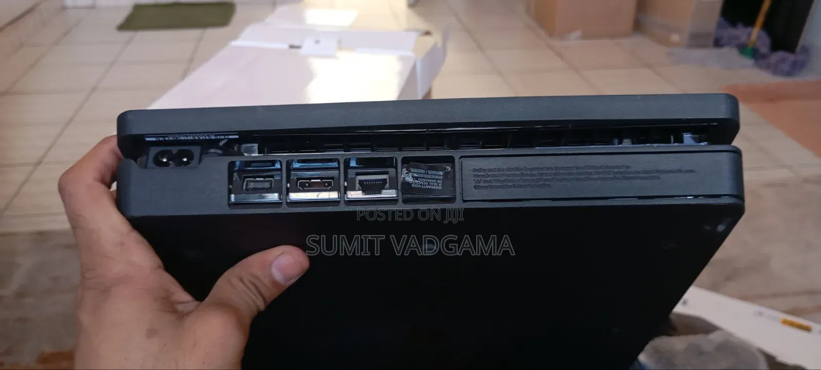 Playstation 4 Slim