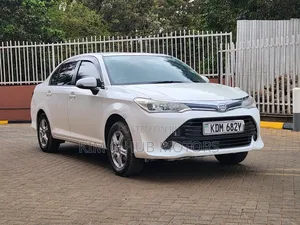 Toyota Axio 2016 Pearl