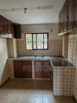3bdrm Apartment in Nyayo Estate for rent