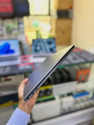 Laptop Dell Precision 5570 16GB Intel Core i7 SSD 512GB
