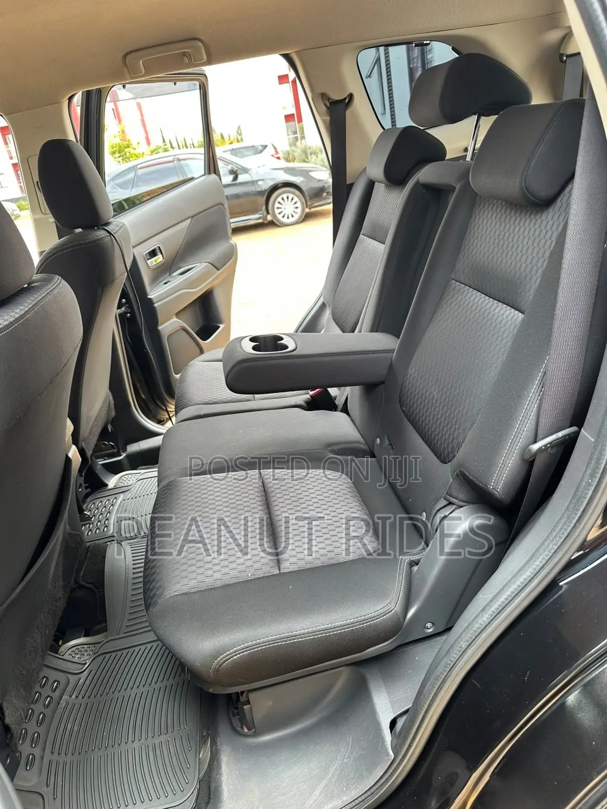 Mitsubishi Outlander 2015 Black