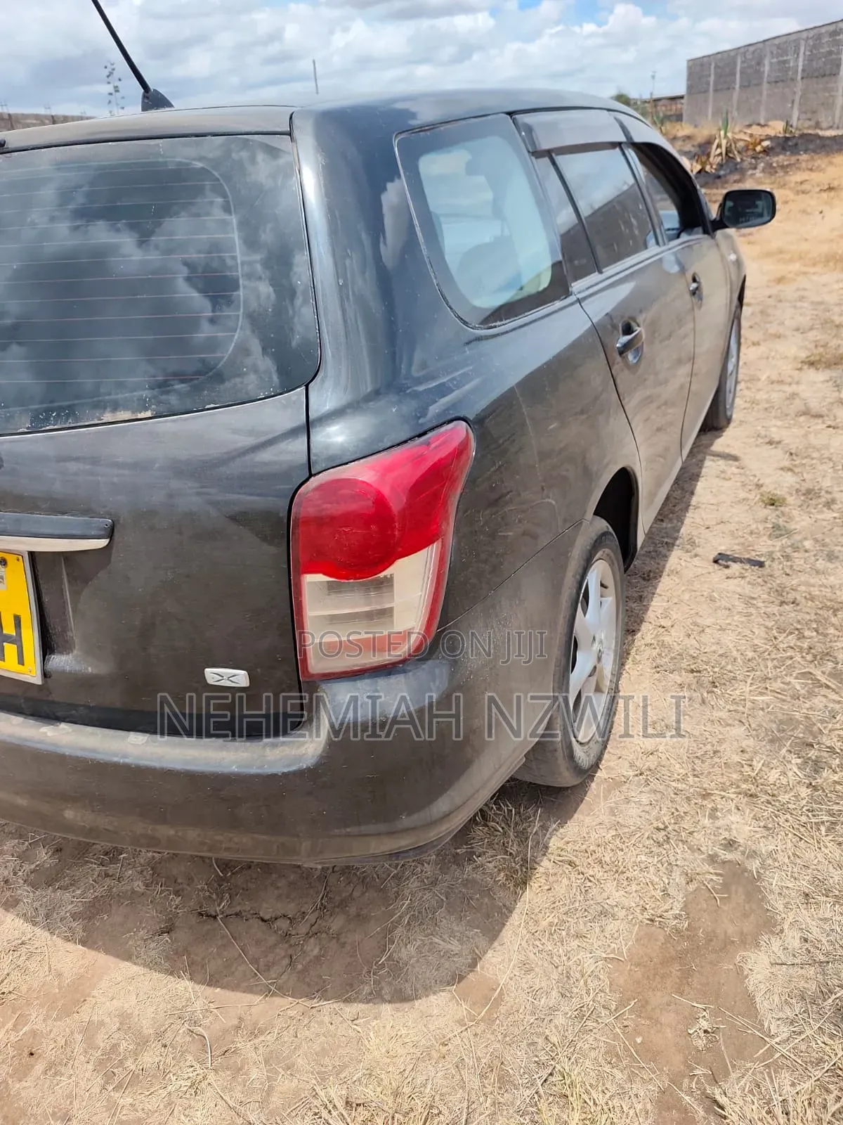 Toyota Corolla Fielder 2011 Black