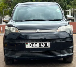 Toyota Spade 2015 Black