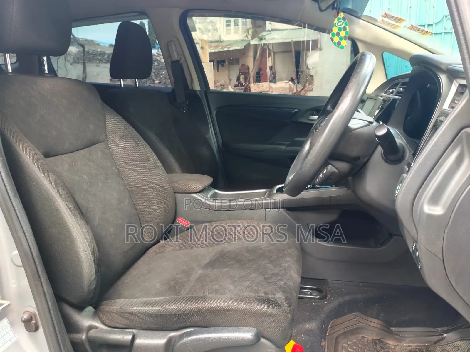 Honda Shuttle 2016 Silver